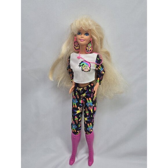 Vintage 1992 Mattel Troll Barbie Doll in Outfit & Earrings - Picture 2 of 11